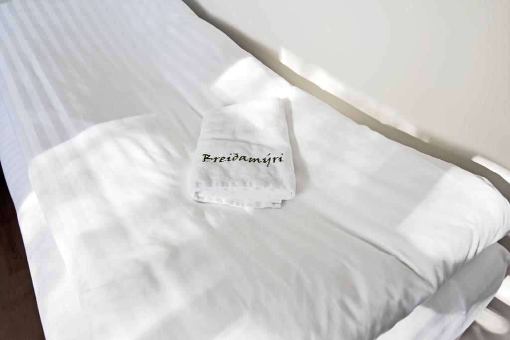 Breidamyri Farm Apartments ラウガー エクステリア 写真