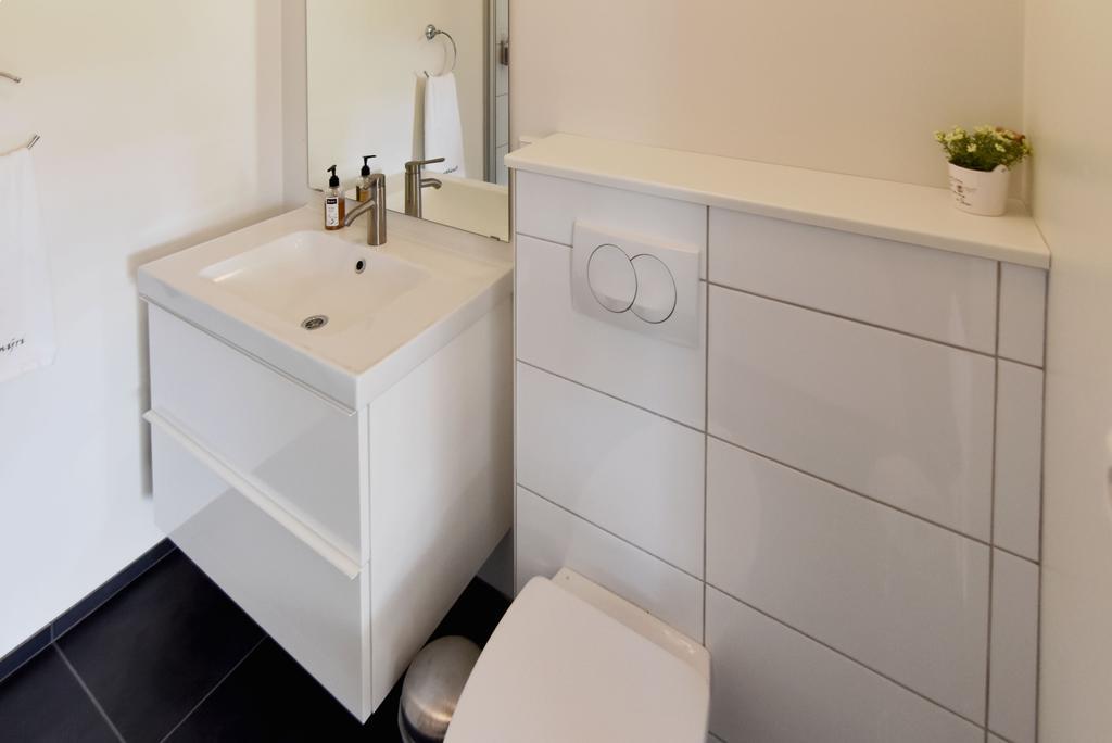 Breidamyri Farm Apartments ラウガー エクステリア 写真