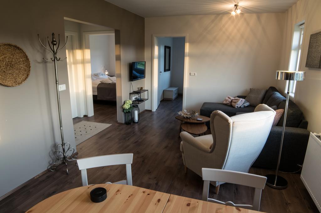 Breidamyri Farm Apartments ラウガー エクステリア 写真